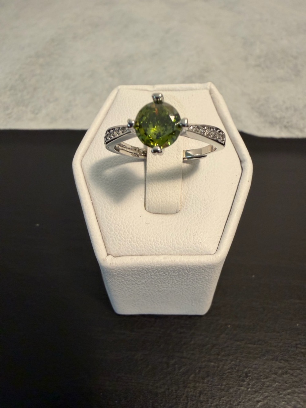 Green Solitaire Halo Ring with Accent Stones size 7